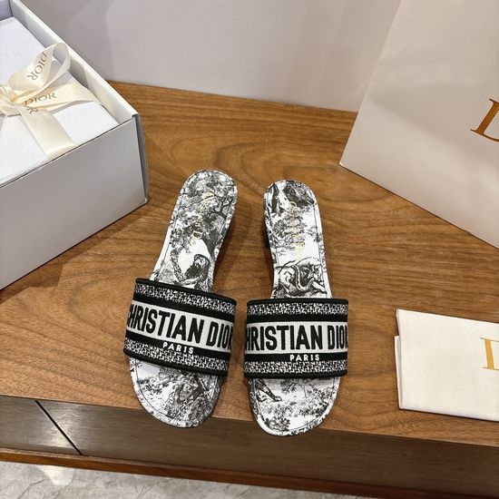 Christian Dior CD Silk Fabric Slip-on Sandals with CD Embroidery