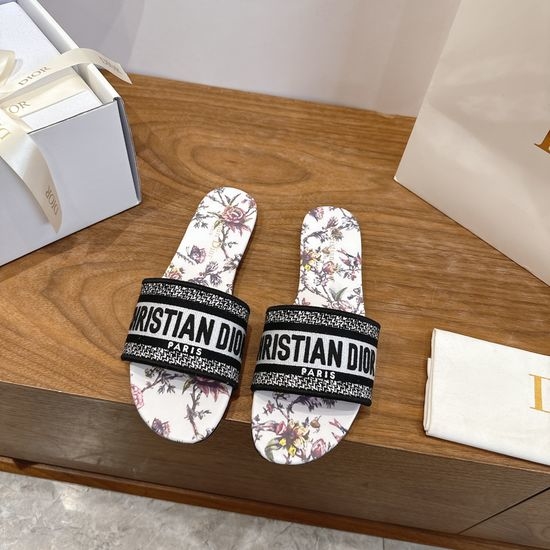 Christian Dior CD Silk Fabric Slip-on Sandals with CD Embroidery