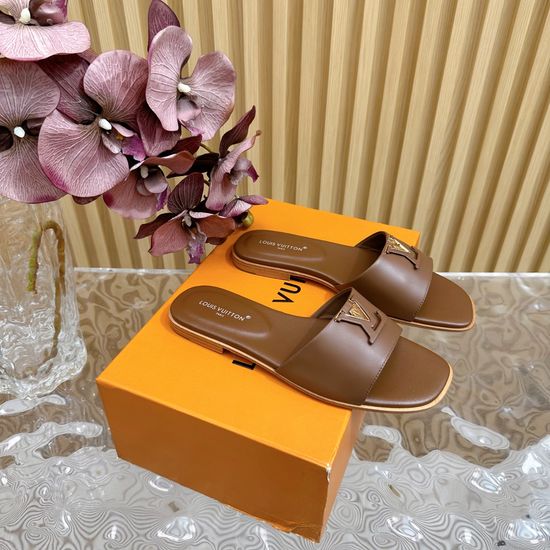 Louis Vuitton Buckle Detail Leather Flat Slide Sandals