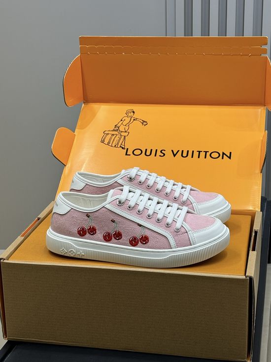 Louis Vuitton Monogram Denim Vintage Style Casual Sneakers