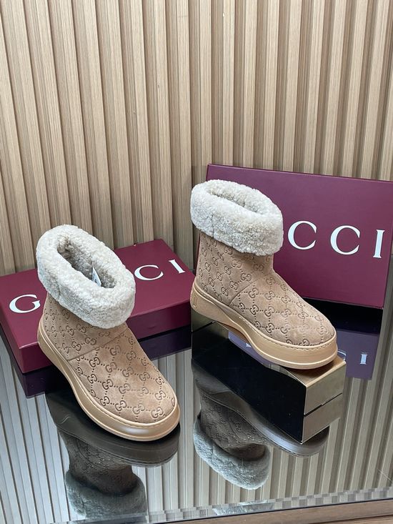 Gucci Plush Lined Suede Snow Boots Anti-slip Rubber Sole