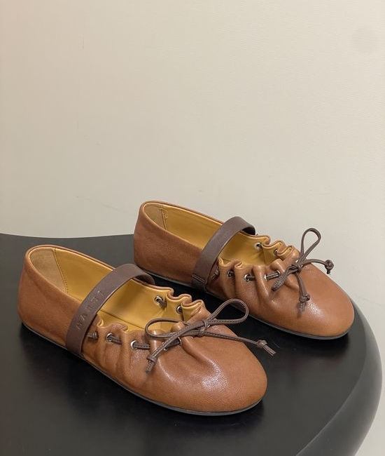 Marni Bow Decor Rounded Toe Ballet Flats