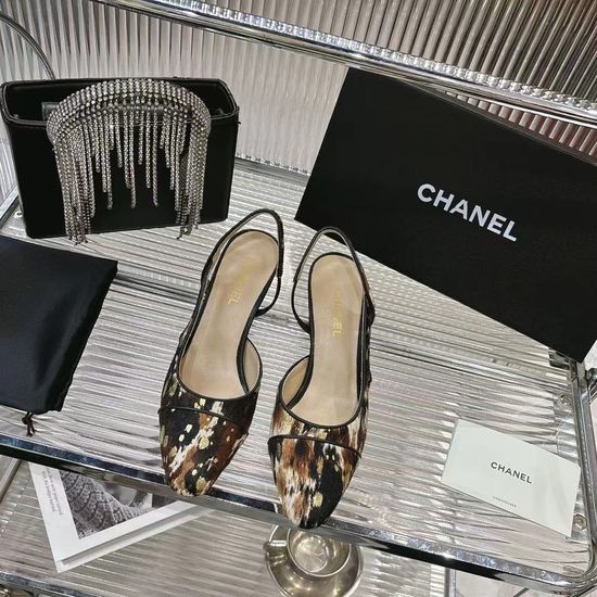 Chanel Chain Decorated Heeled Sandals with Soft Sheepskin Lining