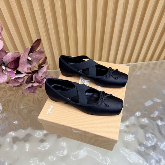 Christian Louboutine Classic Silk Upper Comfortable Red Sole Ballet Flats