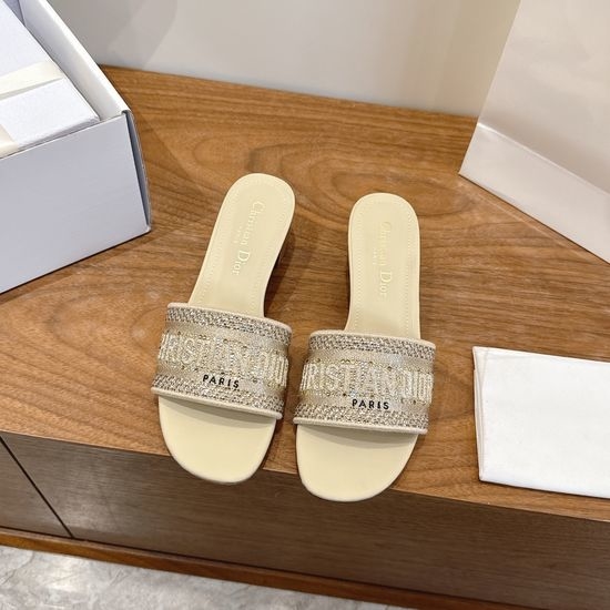 Christian Dior CD Diamond-faced Slip-on Sandals with Embroidery