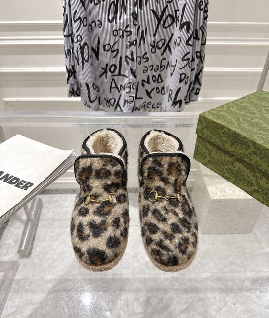 Gucci Woolen Upper Metal Buckle Flat Comfortable Daily Shoes