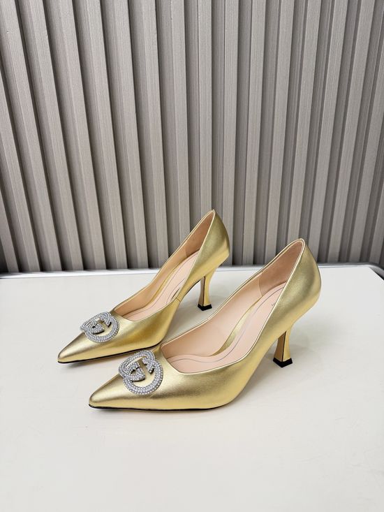 Gucci Crystal Buckle Mid Heel Leather Sole Sheepskin Shoes