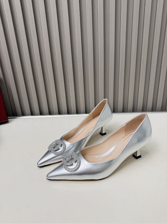 Gucci Crystal Buckle Low Heel Leather Sole Sheepskin Shoes