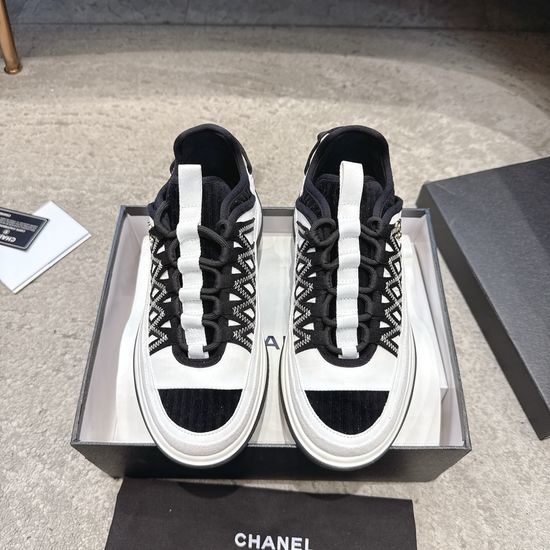 Chanel Embroidered Platform Casual Sneakers with Mixed Materials