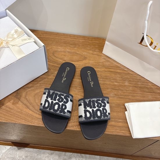 Christian Dior CD Silk Fabric Slip-on Sandals with CD Embroidery