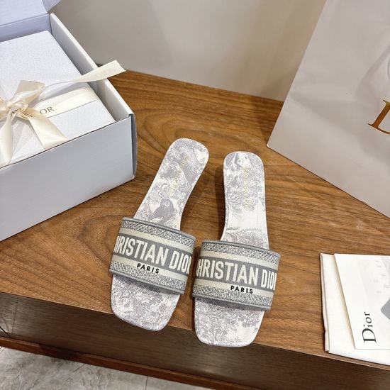 Christian Dior CD Custom Logo Embroidered Flat Slip-On Sandals