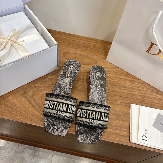 Christian Dior CD Custom Logo Embroidered Flat Slip-On Sandals