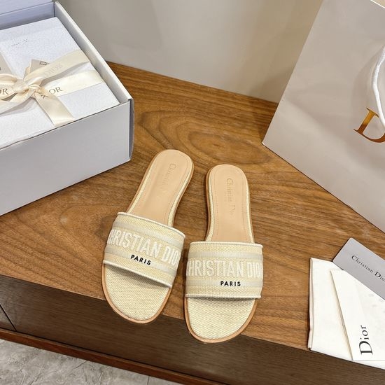 Christian Dior CD Round-Toe Flat Slip-On Sandals with Embroidered Logo