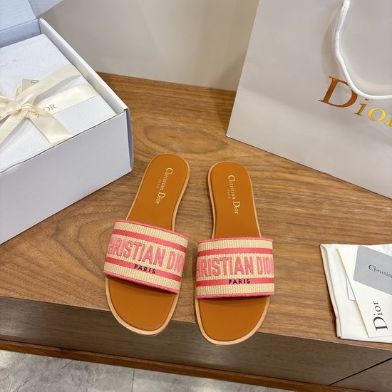 Christian Dior CD Round-Toe Flat Slip-On Sandals with Embroidered Logo