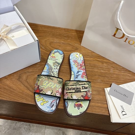 Christian Dior CD Round-Toe Flat Slip-On Sandals with Embroidered Logo