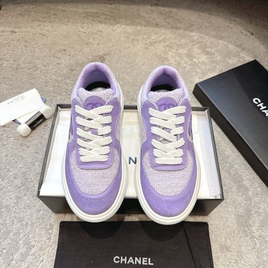 Chanel Embroidered Platform Casual Sneakers with Mixed Materials