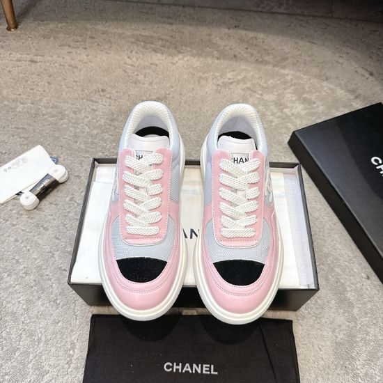 Chanel Embroidered Platform Casual Sneakers with Mixed Materials