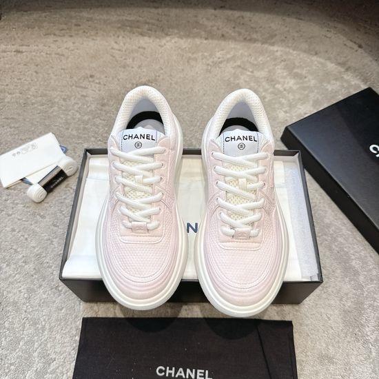 Chanel Embroidered Platform Casual Sneakers with Mixed Materials
