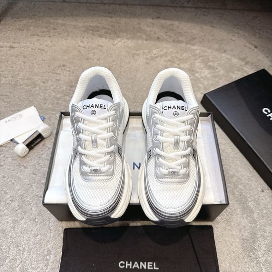 Chanel Embroidered Platform Casual Sneakers with Mixed Materials