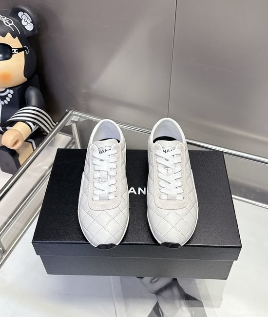 Chanel Quilted Pattern Low Top Leather Casual Comfortable Shoes