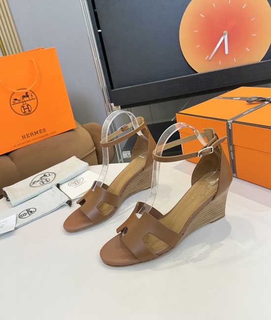 Hermes Retro Style Wedge Heel Genuine Leather Sandals