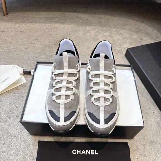 Chanel Classic Versatile Casual Sneakers with Premium Leather Upper