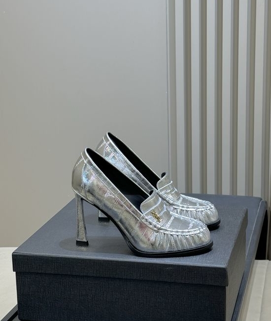 Yves Saint Laurent YSL Patent Leather Block Heel Loafers with Logo Detail