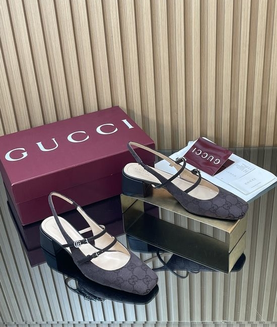 Gucci Monogram Canvas Block Heel Mary Jane Shoes With Rhinestone Buckle