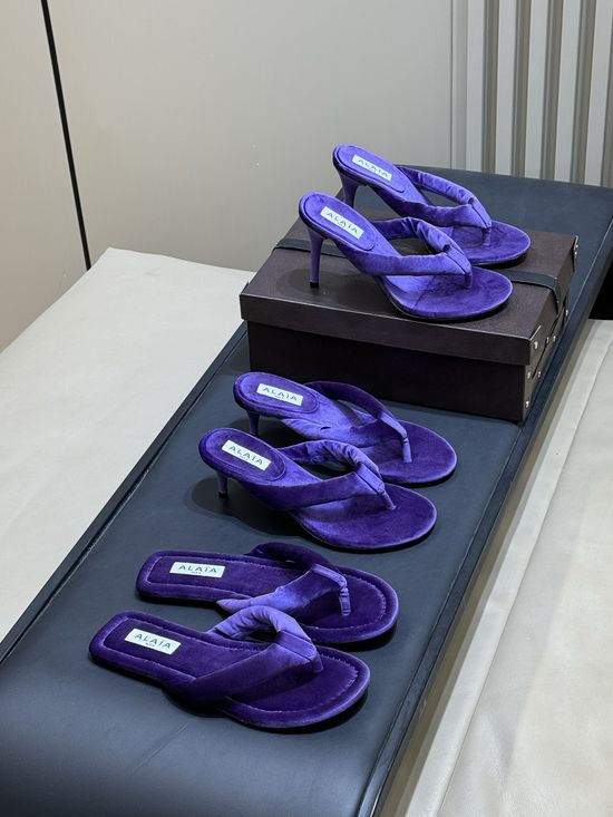 Alaia Soft Suede Flip Flops with Thin Heel Design