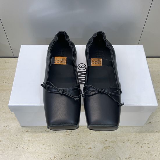 Maison Margiela Square-toe Bow Ballet Flats with MM6 Logo