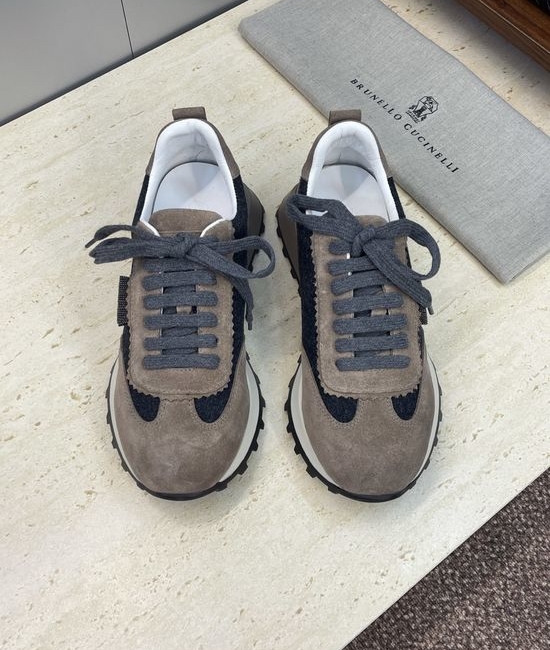 Brunello Cucinelli Mixed Material Beaded Lace Up Casual Sneakers