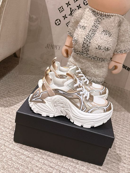 Chanel Premium Leather Upper Non-slip Comfortable Casual White Sneakers