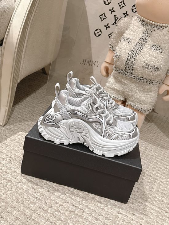 Chanel Premium Leather Upper Non-slip Comfortable Casual White Sneakers