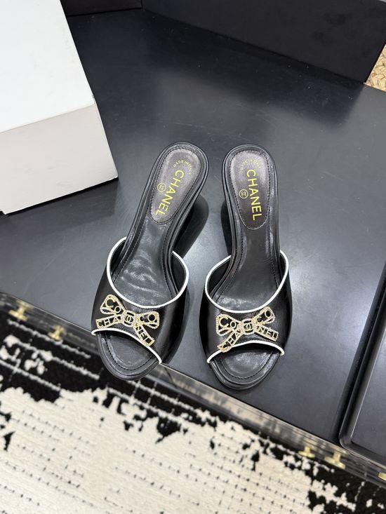 Chanel Premium Casual Fashion Sneakers with Authentic Packaging