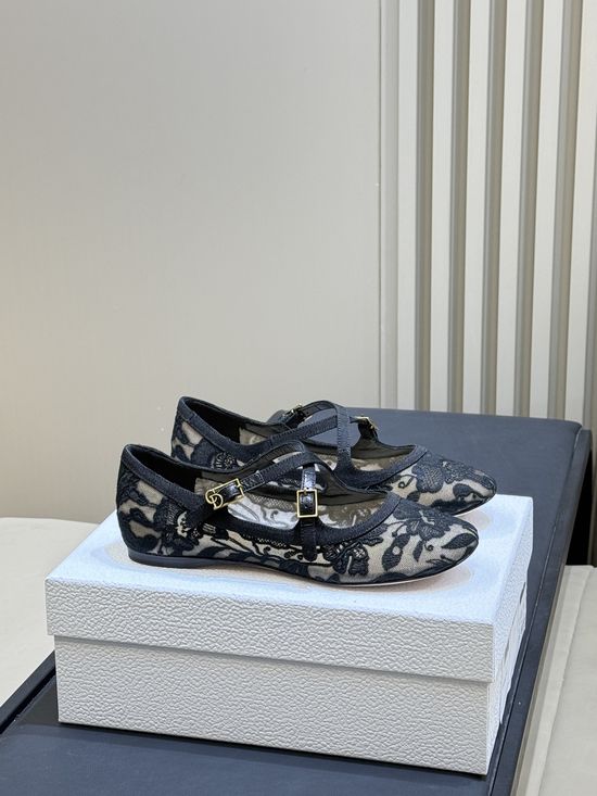 Christian Dior Glitter Platform Mary Jane Shoes With Crisscross Straps
