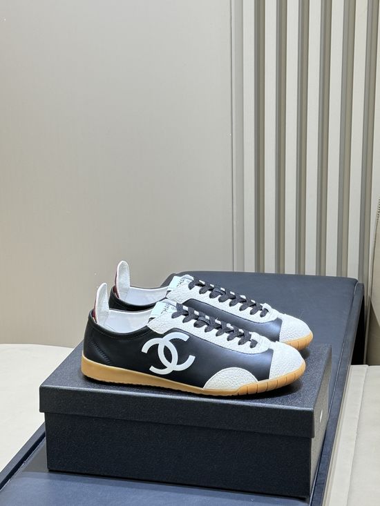 Chanel Vintage Embroidered Casual Training Shoes With Cushioned Sole