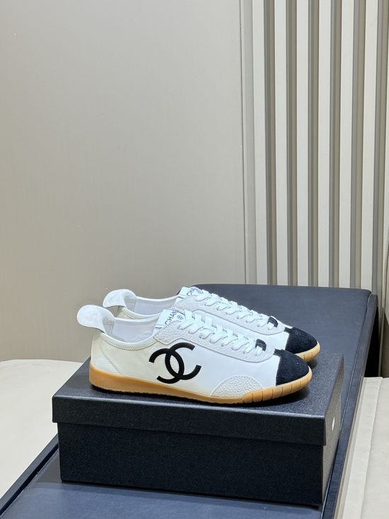 Chanel Vintage Embroidered Casual Training Shoes With Cushioned Sole