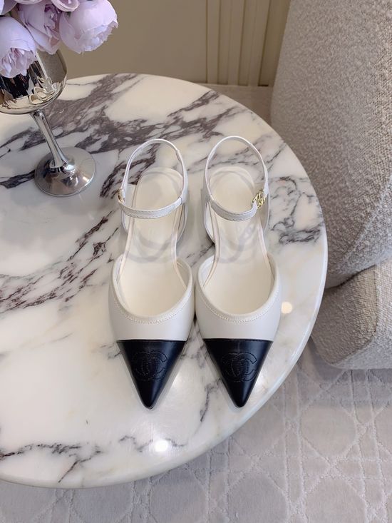 Chanel Pointed Toe Mary Jane Leather Shoes Classic Elegant Style