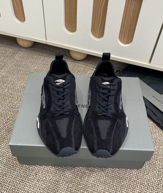 Balenciaga Round Toe Lace Up Low Top Casual Daily Sneakers