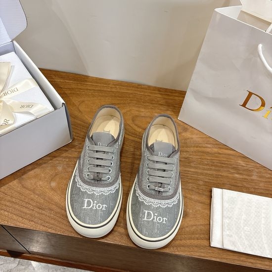 Christian Dior CD Low-top Canvas Shoes with Embroidered Saltwind Design