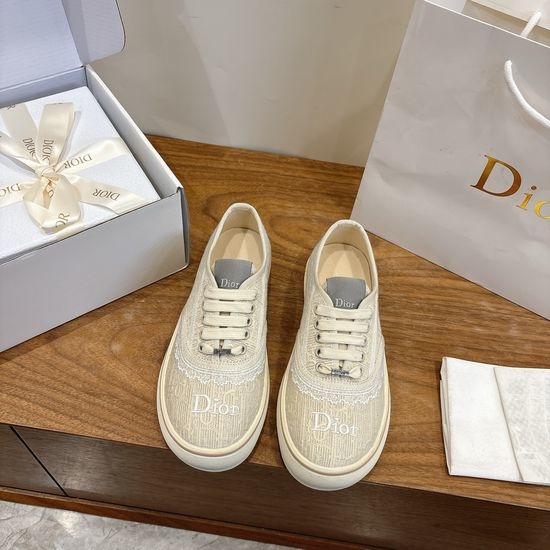 Christian Dior CD Low-top Canvas Shoes with Embroidered Saltwind Design