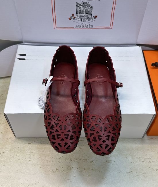 Hermes Cut-out Ballets Flat Mary Jane Loafers