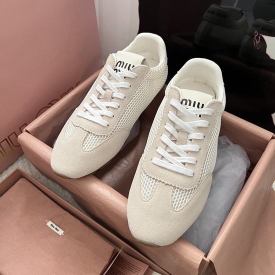 Miu Miu Vintage Casual Training Shoes Comfortable Walking Footwear