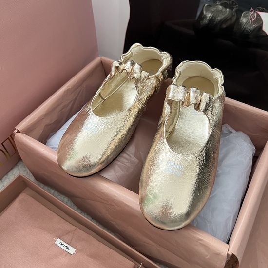 Miu Miu Soft Suede Casual Slip On Ballet Flats