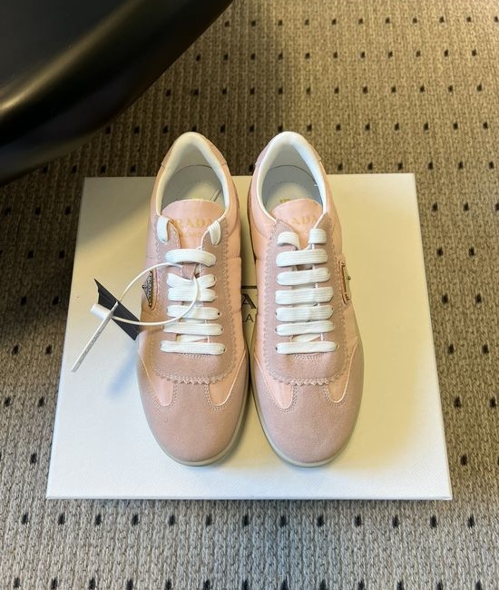 Prada Suede Platform Casual Shoes Comfortable Versatile Daily Footwear