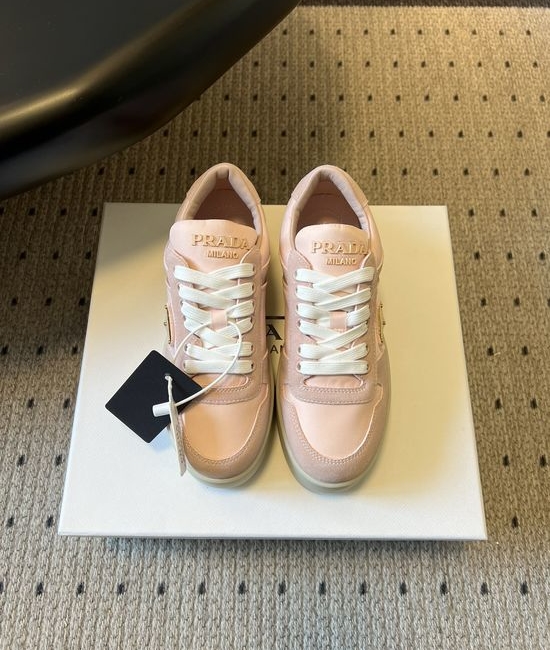 Prada Vintage Low-top Thick Sole Comfortable Casual Sneakers