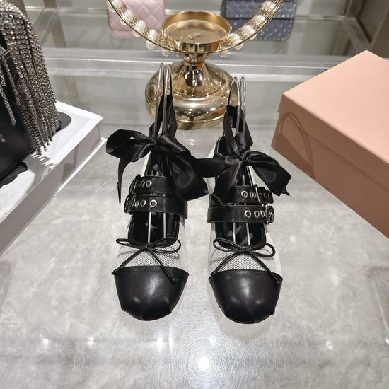 Miu Miu Soft Comfortable Ballet Flats with Sheepskin Lining
