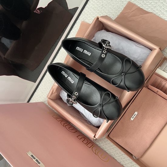 Miu Miu Rhinestone Decor Leather Classic Ballet Flats