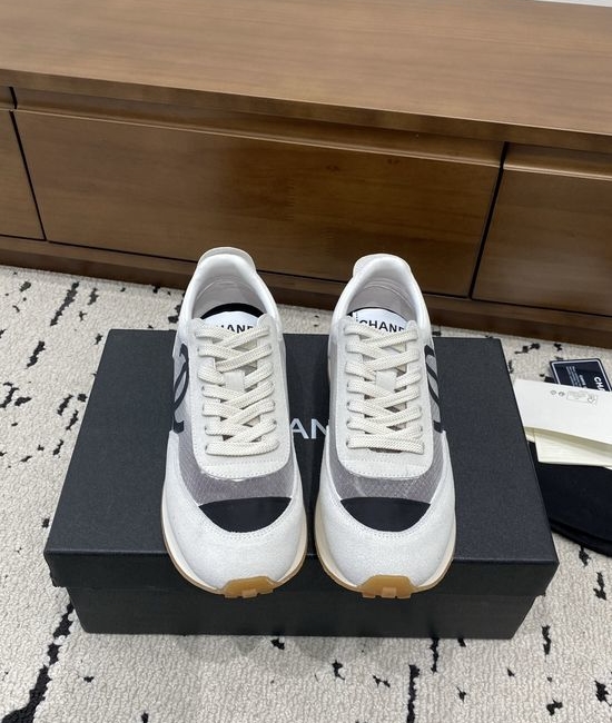 Chanel Two-tone Casual Sneakers Breathable Non-slip Sole