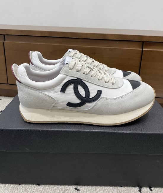 Chanel Two-tone Casual Sneakers Breathable Non-slip Sole